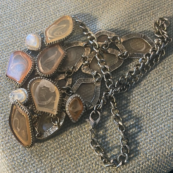 Faux crystal bib necklace - Picture 2 of 2